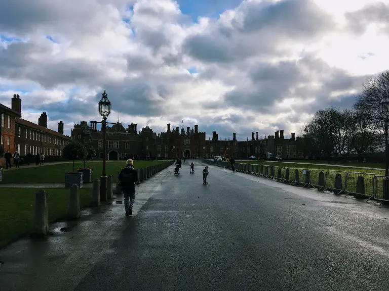 The road leading up to the Hampton Court Palace entrance.