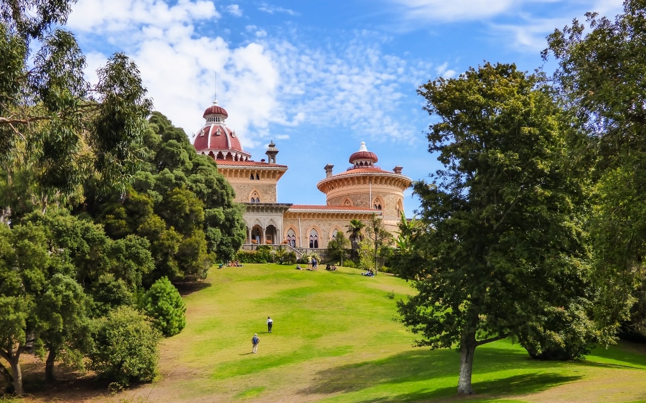 Monserrate palace gardens and grounds