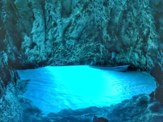 blue cave day trip in croatia