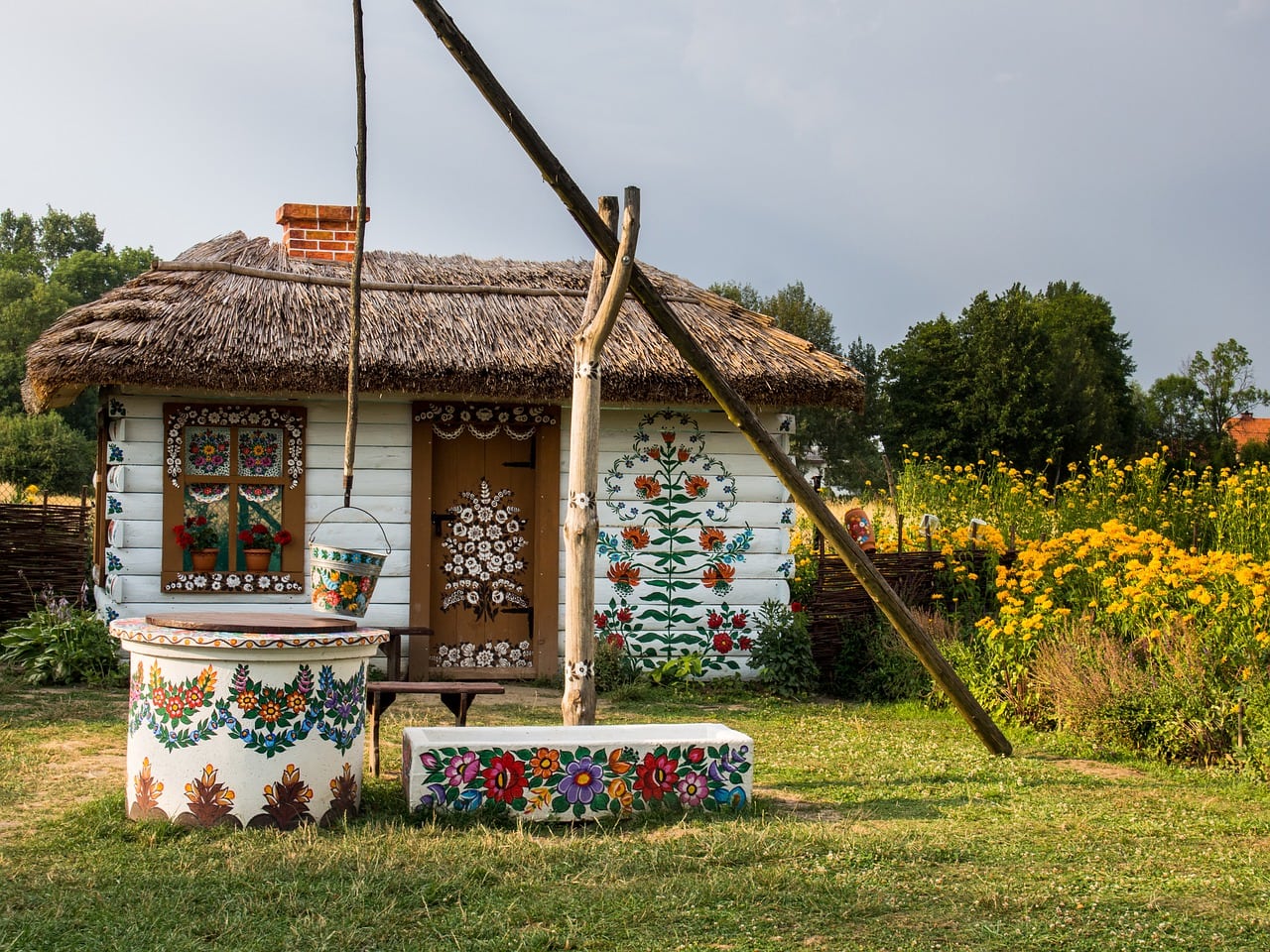 A day trip to the village of Zalipie from Krakow