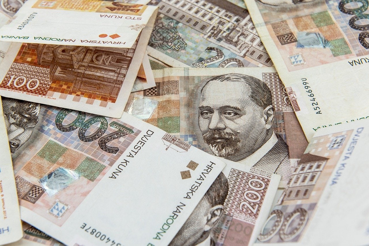 Currency in Croatia 2024 Insider Tips & Essentials!