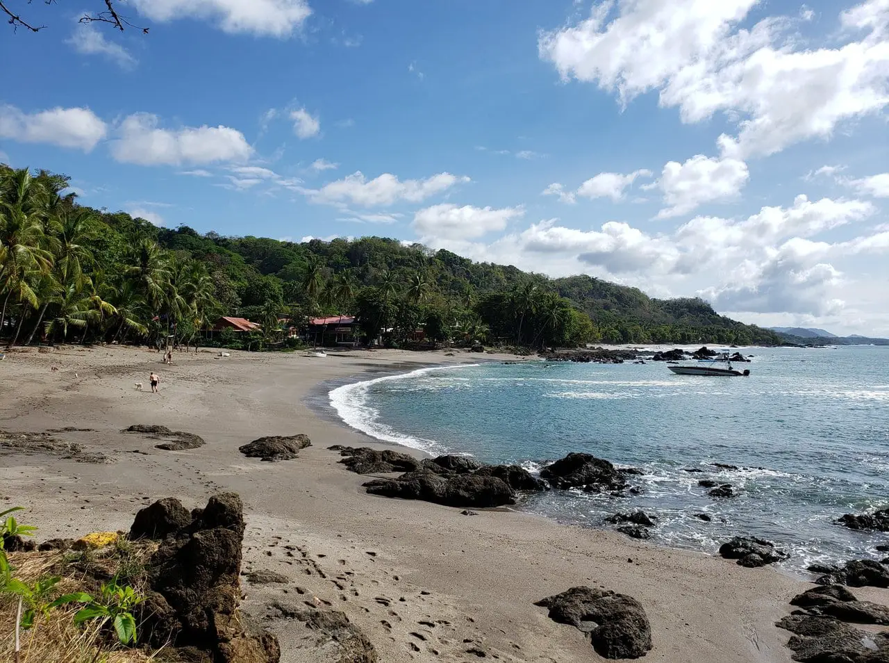 Best surf towns in Costa Rica