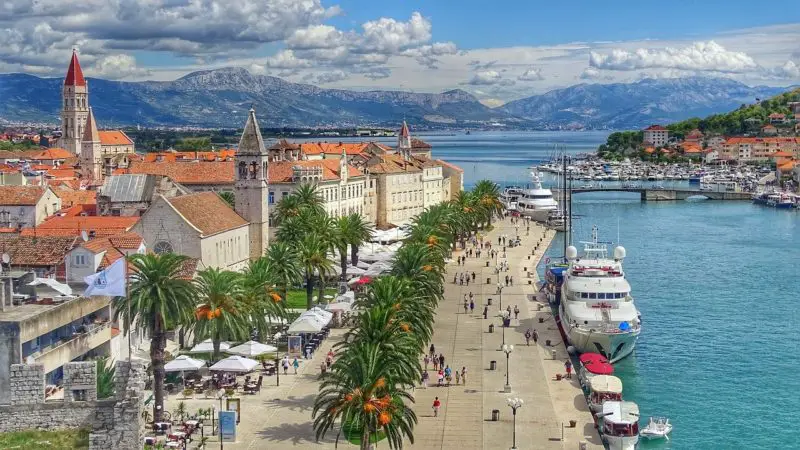 Day trip from Split to Trogir itinerary