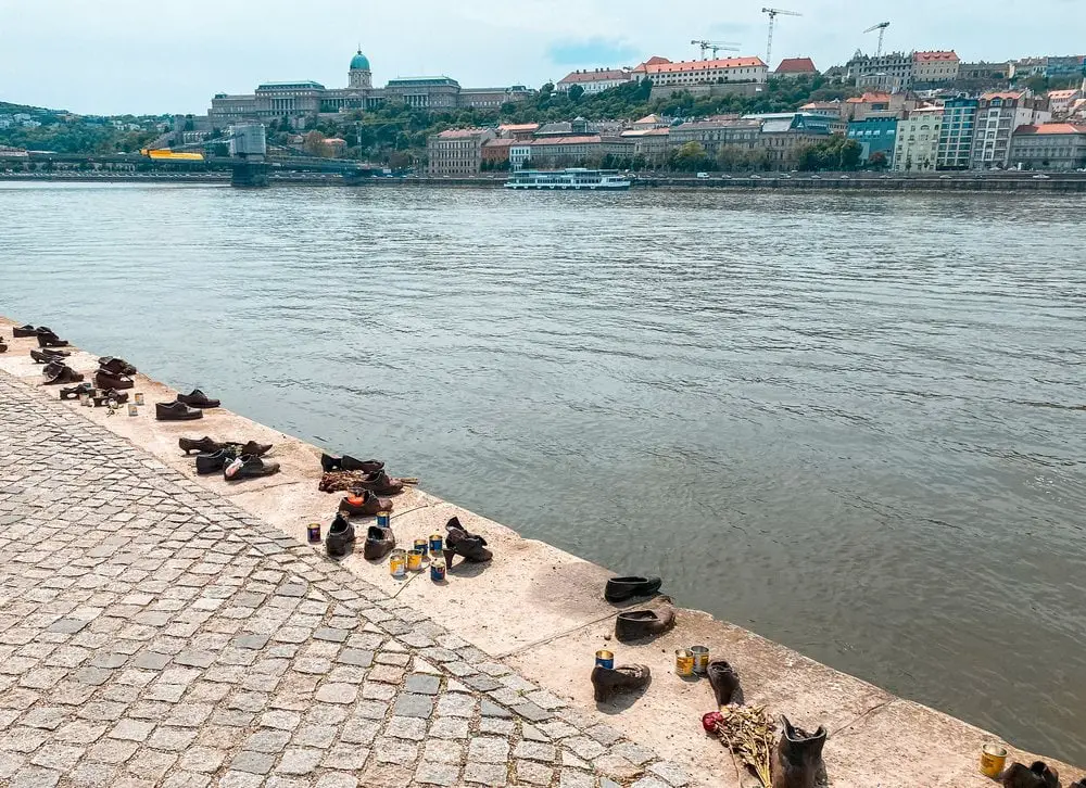 Shoes on the Danube, Budapest