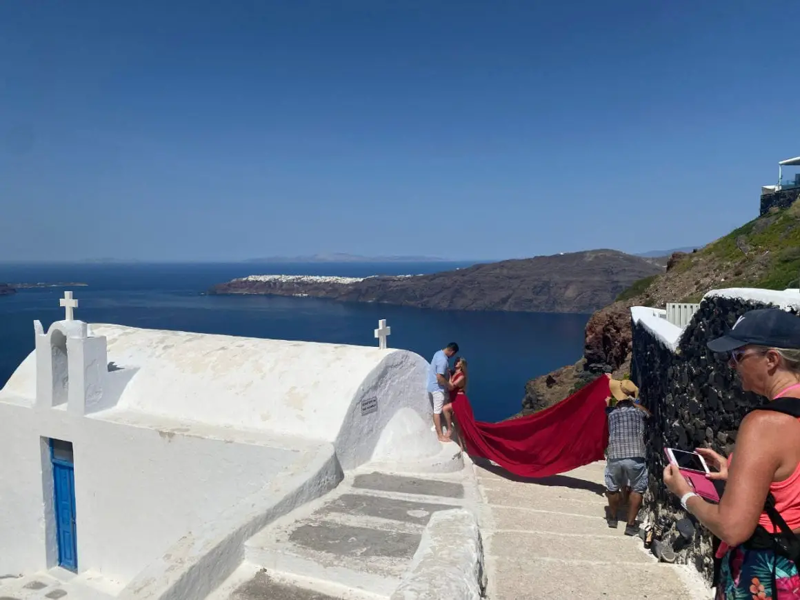 Instagrammers in Santorini
