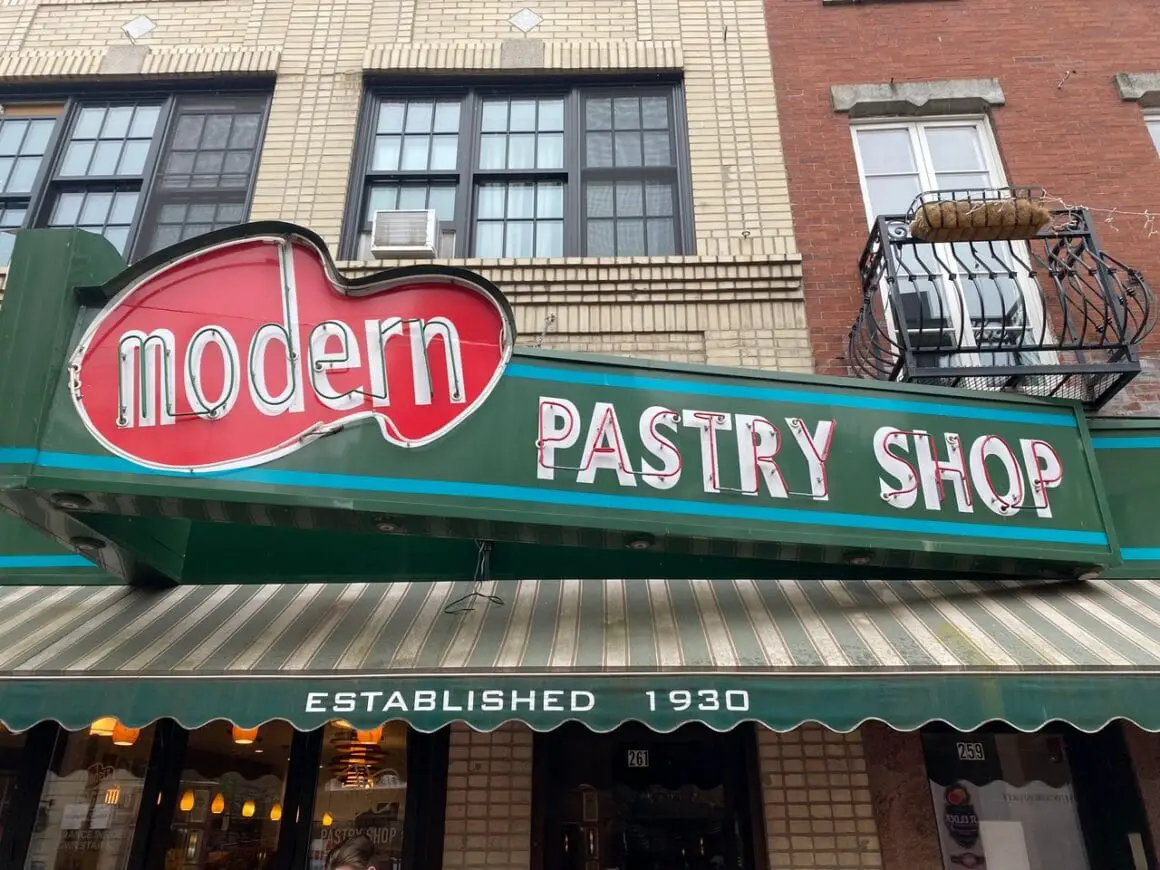 Modern Pastry, Boston