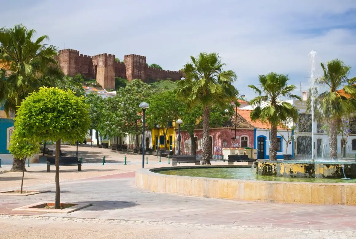 Silves town centre with the Silves Castle in the background