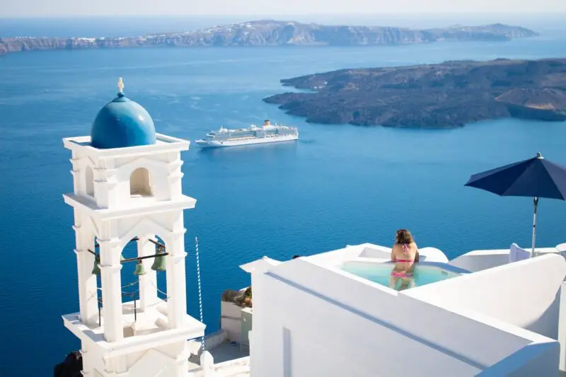 Solo female travel greek islands