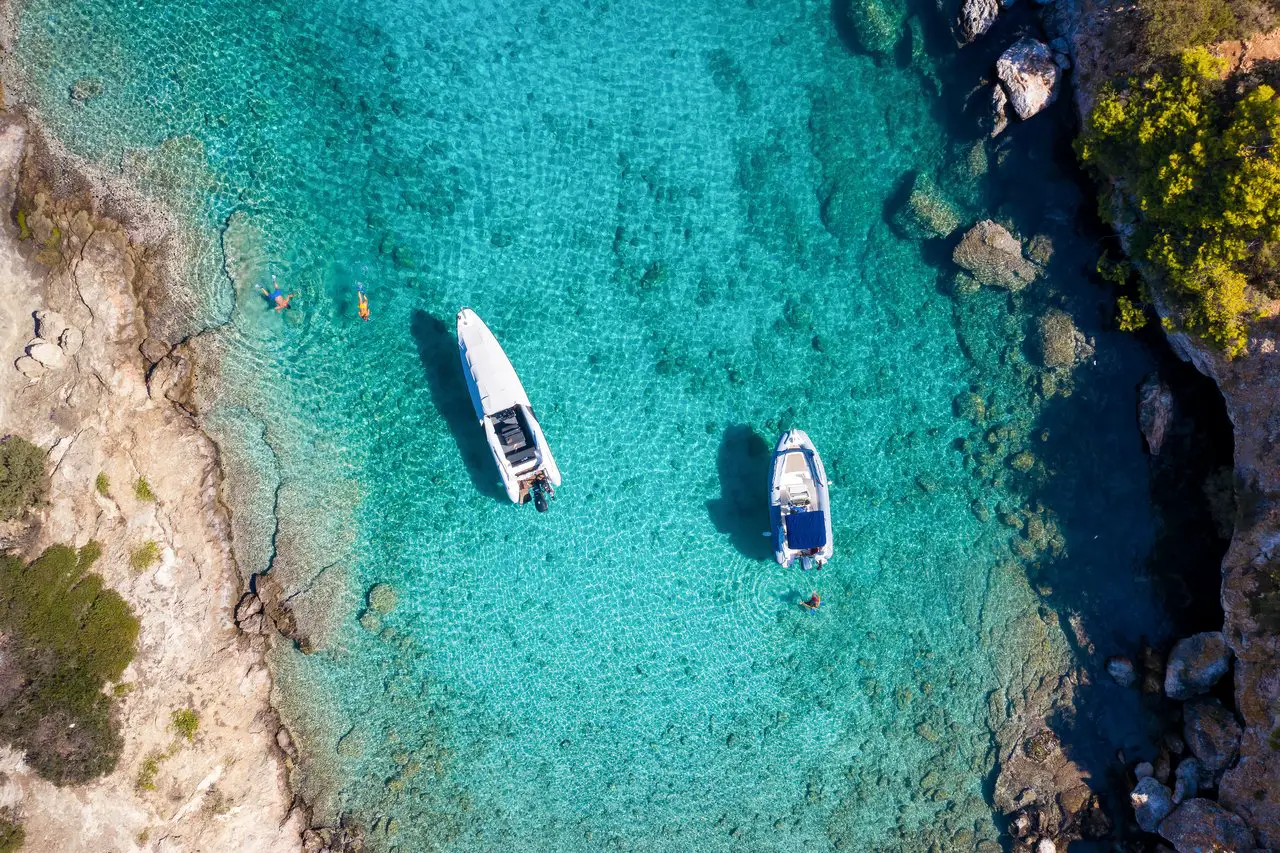 Drone shot of Naxos boat trips